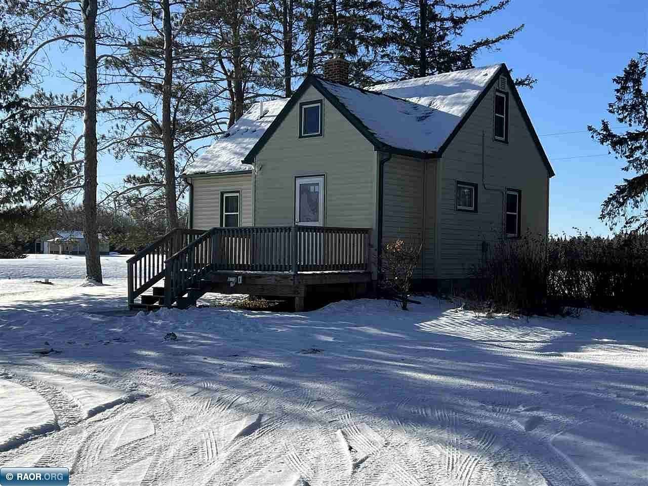 40 Acres of Land with Home for Sale in Meadowlands, Minnesota