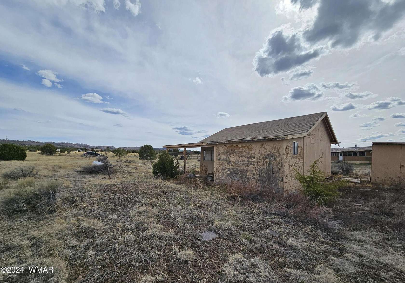 1.22 Acres of Land for Sale in Nutrioso, Arizona