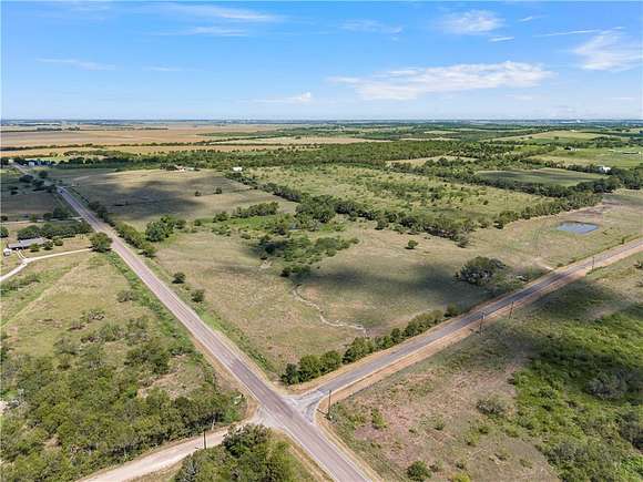 18.559 Acres of Land for Sale in Moody, Texas