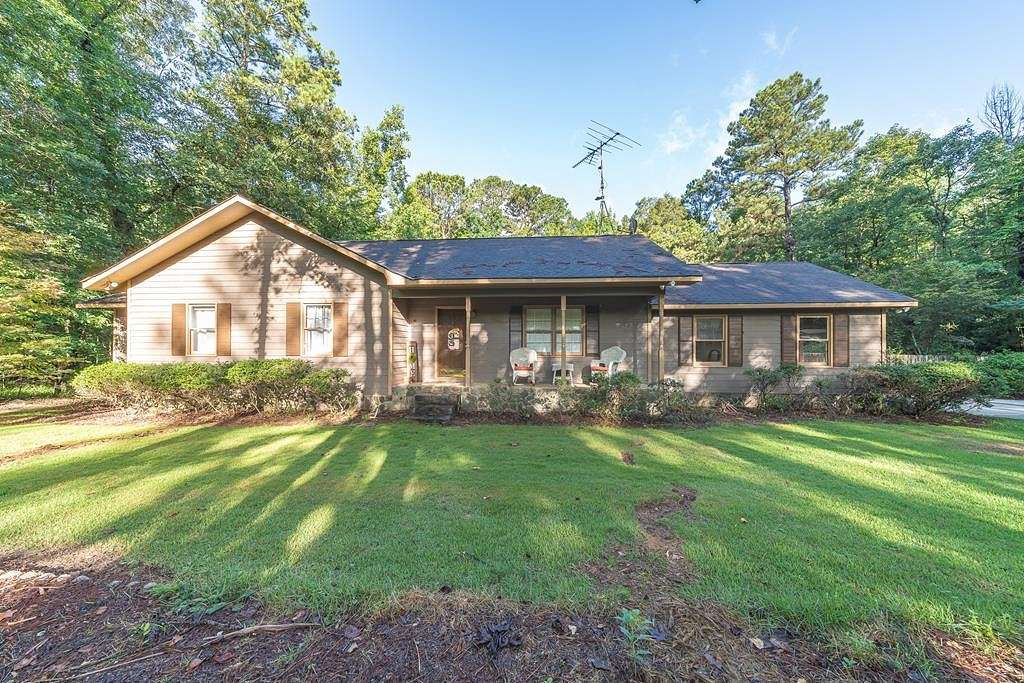 5.6 Acres of Residential Land with Home for Sale in Waverly Hall, Georgia