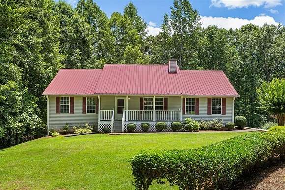 9.23 Acres of Residential Land with Home for Sale in Dawsonville, Georgia