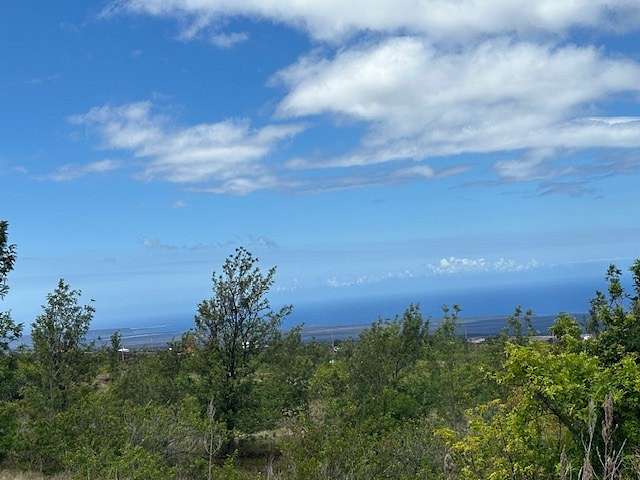 3.001 Acres of Residential Land for Sale in Hawaiian Ocean View, Hawaii