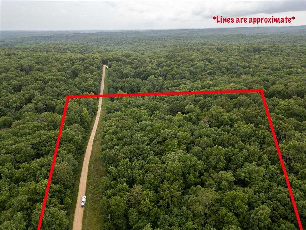 6.6 Acres of Land for Sale in Lincoln, Missouri