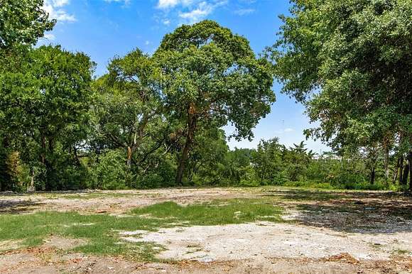 1.23 Acres of Residential Land for Sale in Dallas, Texas