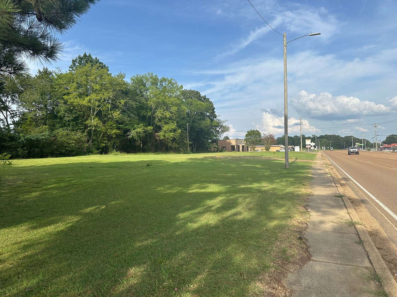 0.94 Acres of Commercial Land for Sale in Adamsville, Tennessee