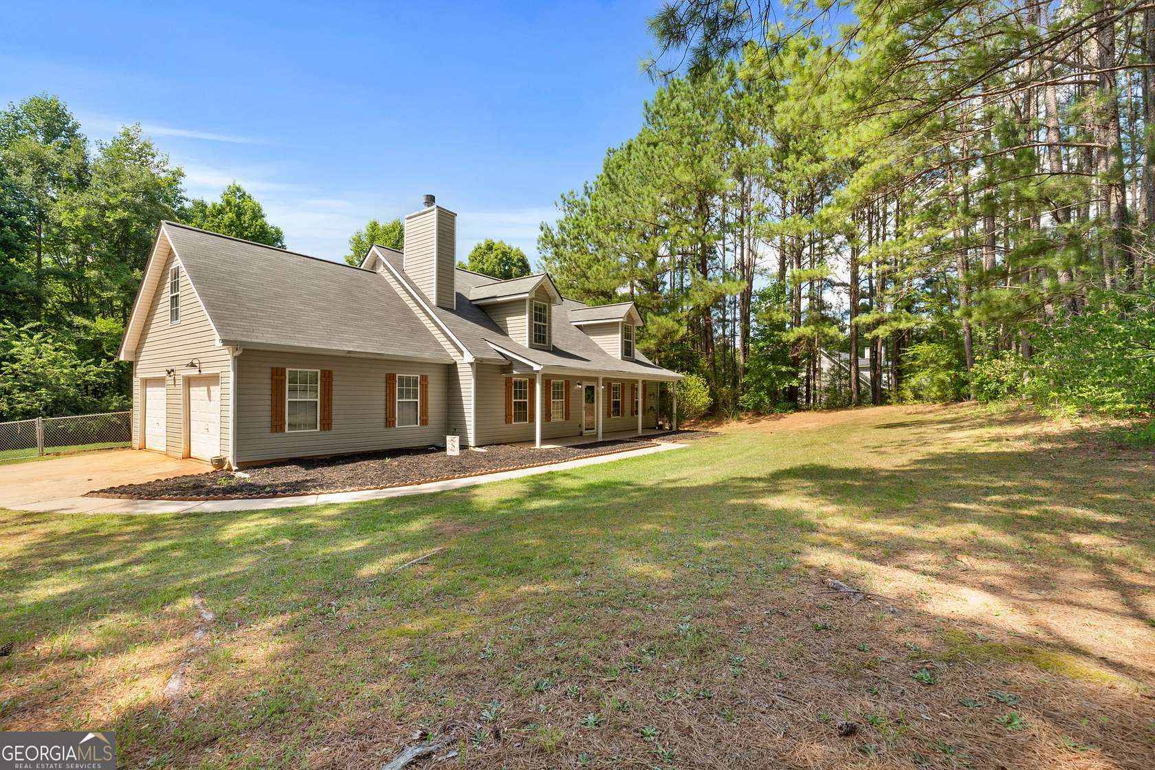 2.59 Acres of Residential Land with Home for Sale in McDonough, Georgia