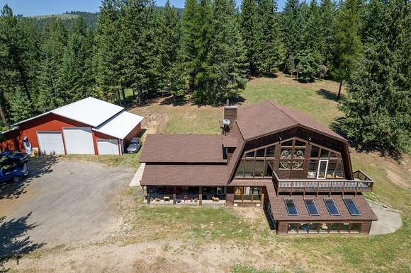17.17 Acres of Land with Home for Sale in Mead, Washington