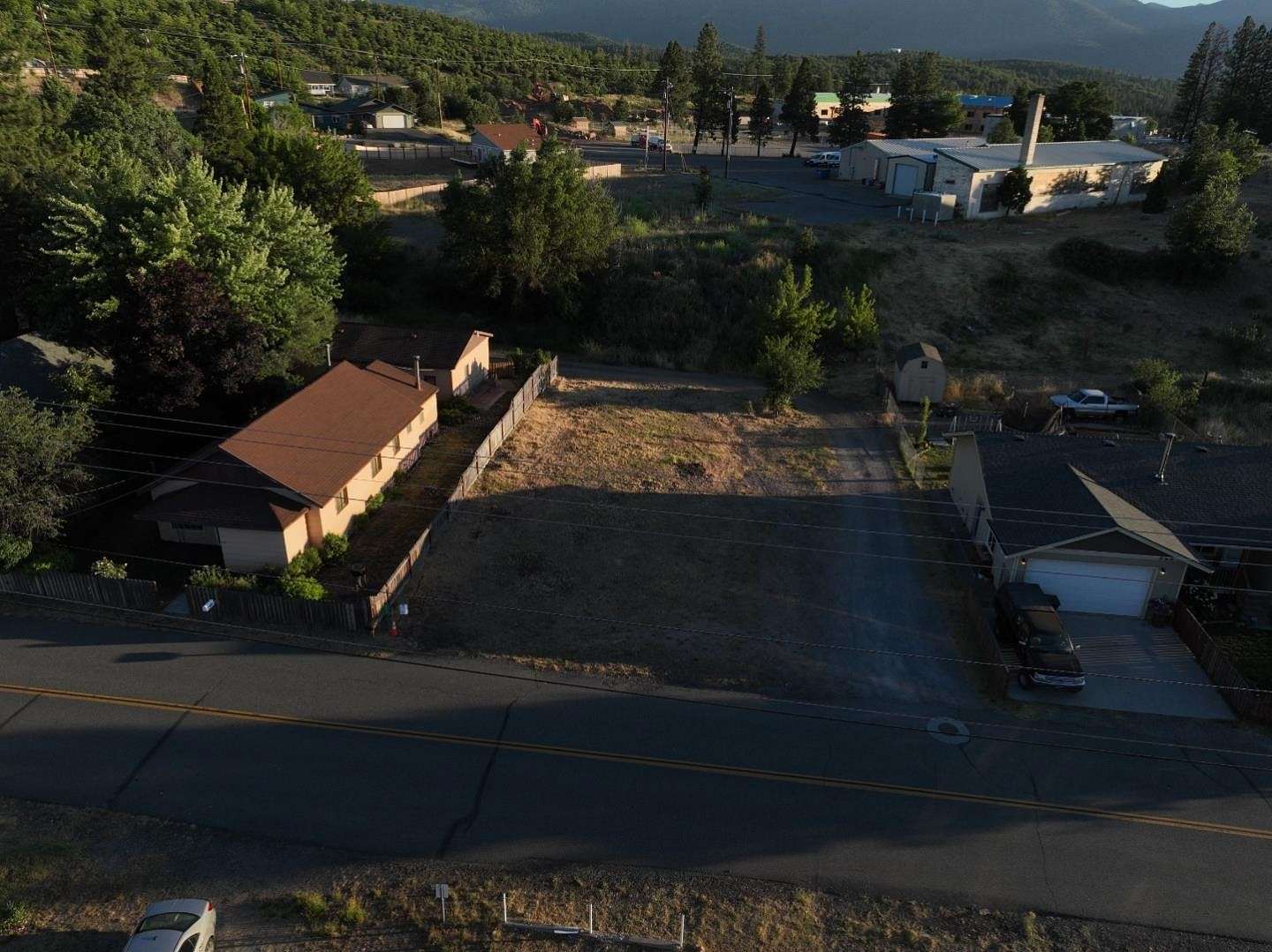 0.189 Acres of Residential Land for Sale in Weed, California