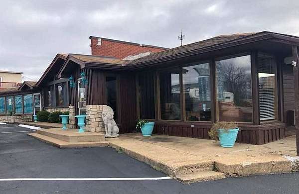 2.18 Acres of Commercial Land for Sale in Warsaw, Missouri