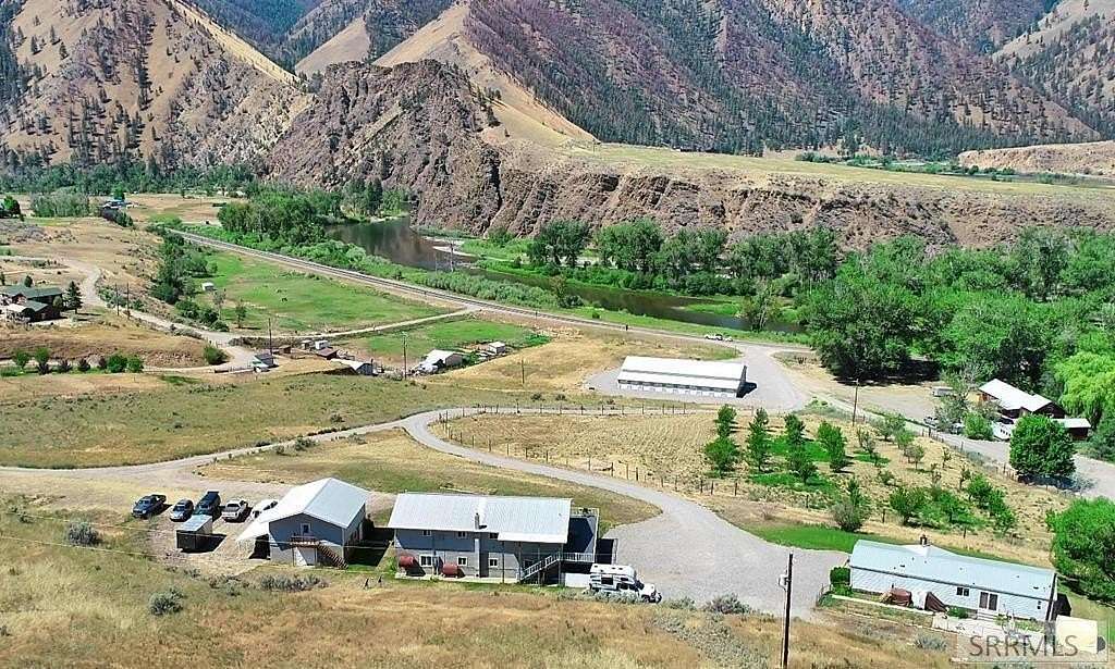 9.5 Acres of Residential Land with Home for Sale in North Fork, Idaho