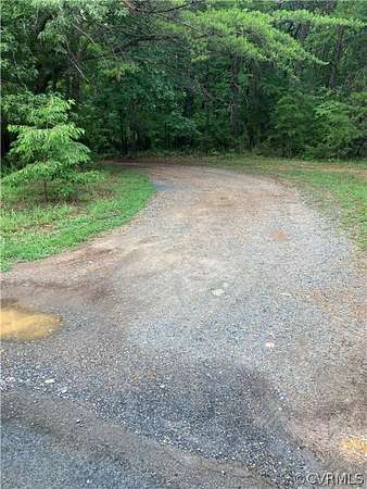 16 Acres of Land for Sale in Buckingham, Virginia