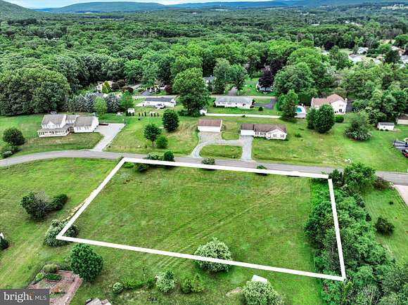 1.01 Acres of Residential Land for Sale in Barnesville, Pennsylvania