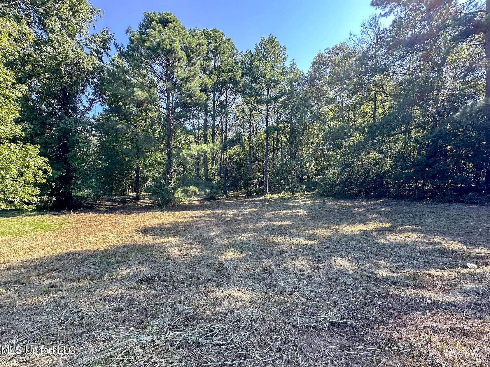 2.3 Acres of Residential Land for Sale in Clinton, Mississippi