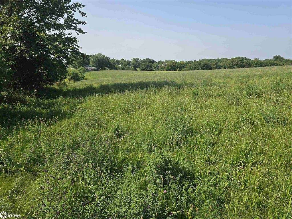 17.45 Acres of Agricultural Land for Sale in Lockridge, Iowa