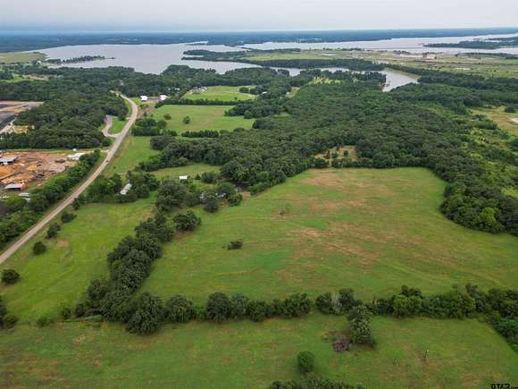 20 Acres of Recreational Land for Sale in Mount Pleasant, Texas