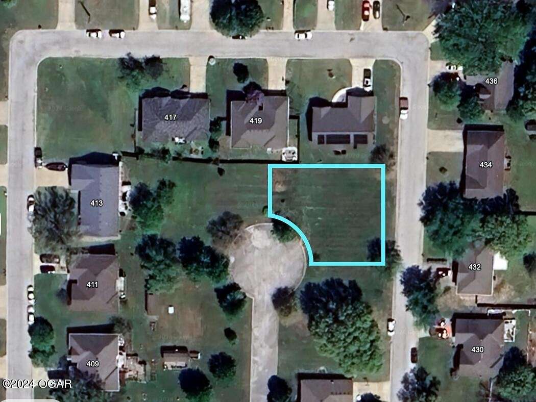 0.37 Acres of Residential Land for Sale in Neosho, Missouri