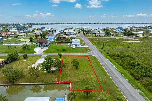 0.17 Acres of Residential Land for Sale in Rockport, Texas