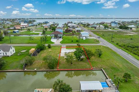 0.537 Acres of Residential Land for Sale in Rockport, Texas