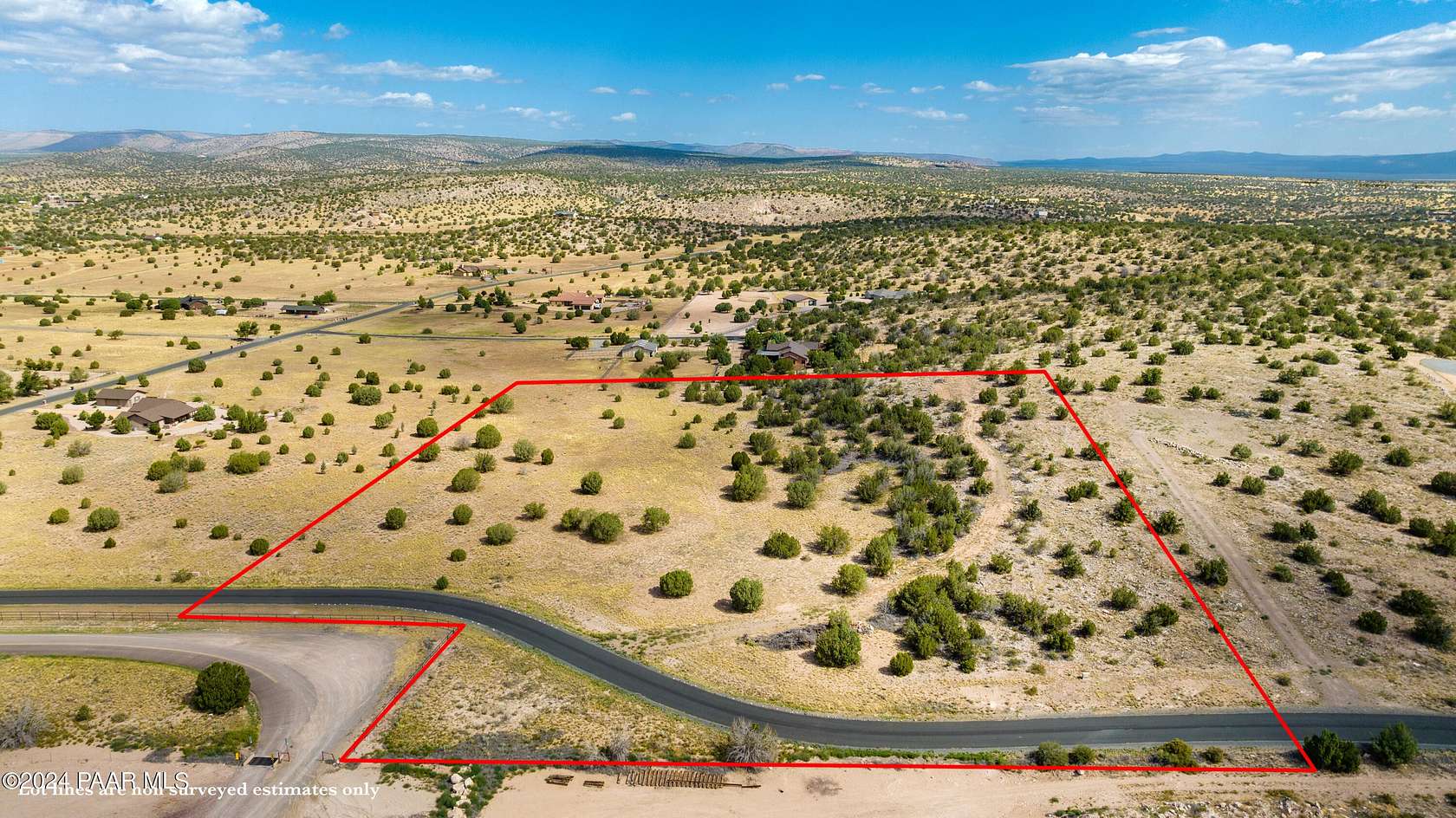 10 Acres of Land for Sale in Paulden, Arizona