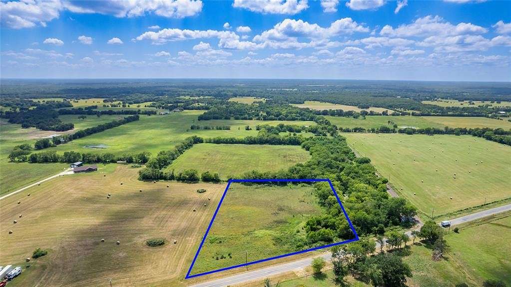 4 Acres of Residential Land for Sale in Cumby, Texas