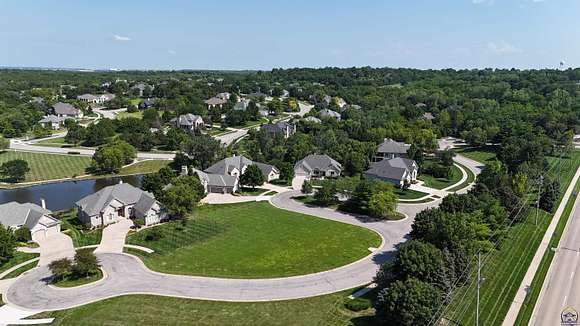 0.34 Acres of Residential Land for Sale in Topeka, Kansas