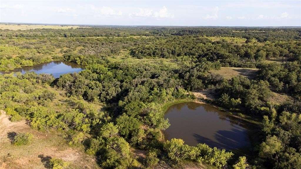 539.414 Acres of Recreational Land & Farm for Sale in Newcastle, Texas