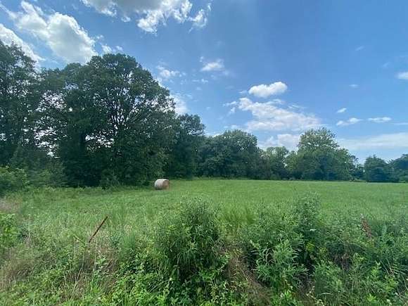 10 Acres of Land for Sale in Rogers, Arkansas