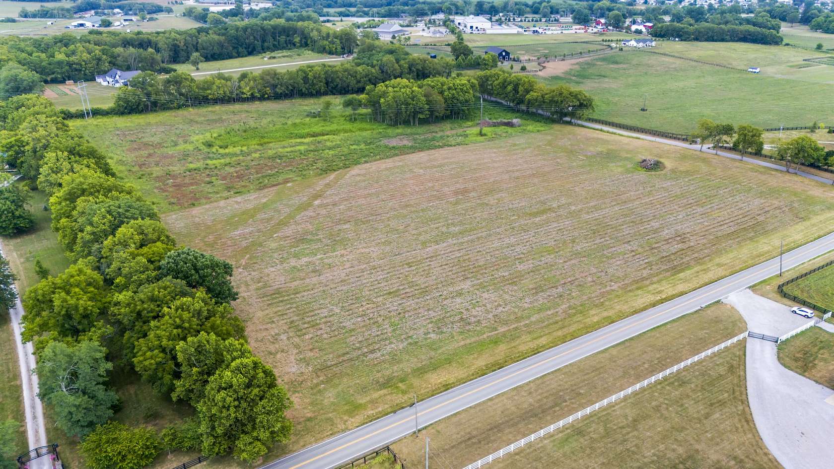 17.833 Acres of Land for Sale in Georgetown, Kentucky