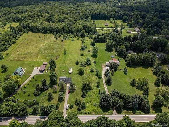 2.5 Acres of Residential Land for Sale in Ortonville, Michigan