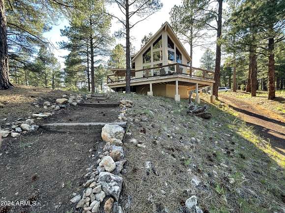 2.52 Acres of Residential Land with Home for Sale in Flagstaff, Arizona