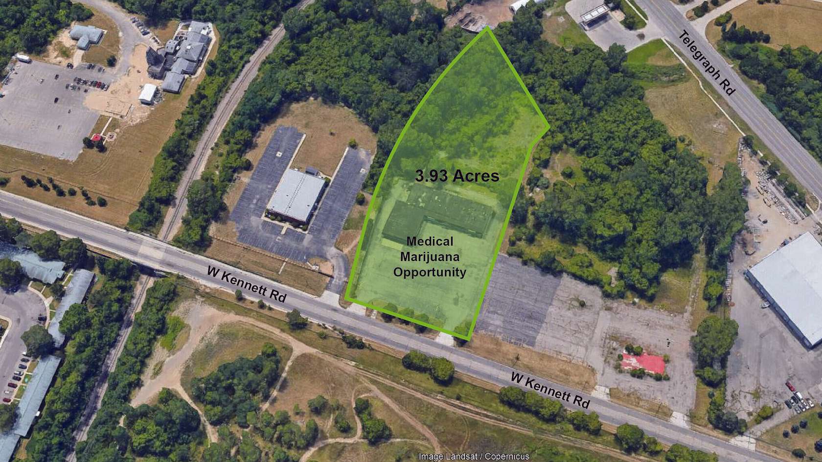 3.933 Acres of Improved Commercial Land for Sale in Pontiac, Michigan