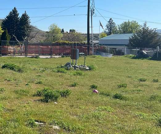 0.138 Acres of Commercial Land for Sale in Bridgeport, Washington