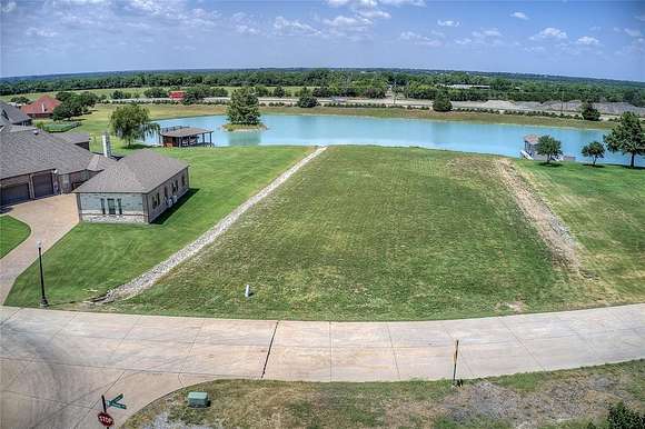 1.05 Acres of Land for Sale in Princeton, Texas