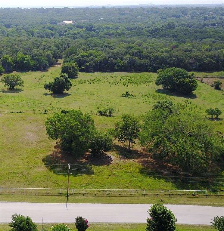13.87 Acres of Recreational Land & Farm for Sale in Grapevine, Texas