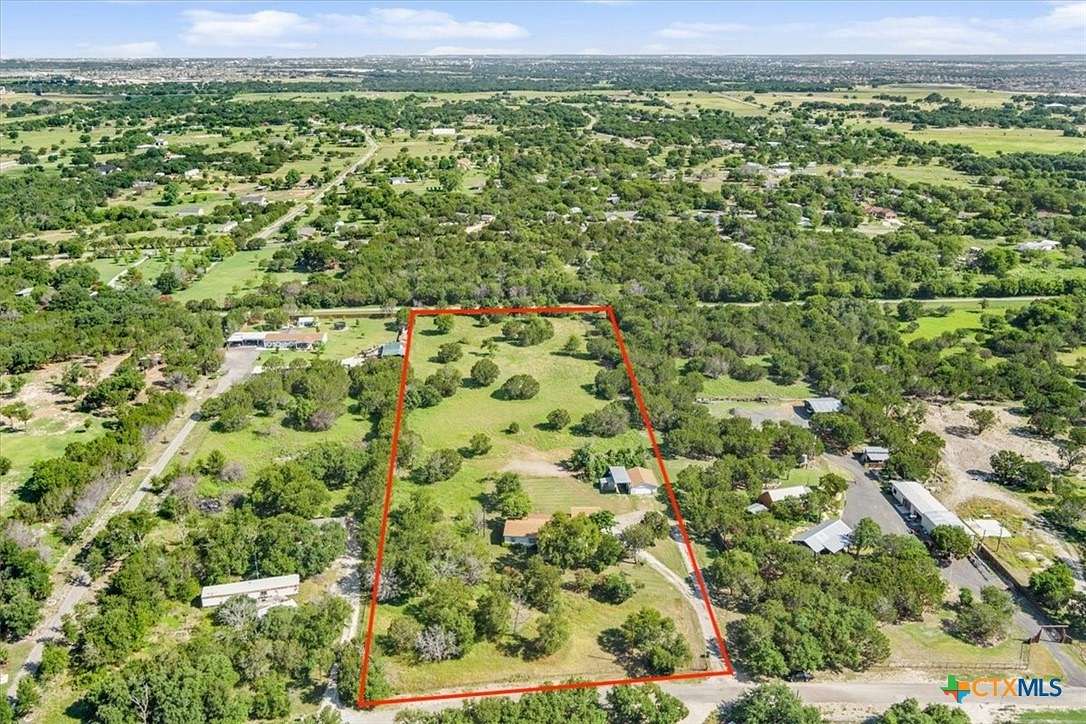 4.58 Acres of Residential Land with Home for Sale in Killeen, Texas
