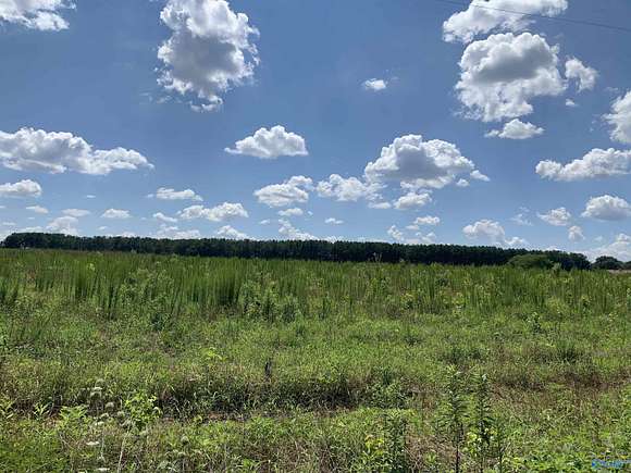 1.92 Acres of Land for Sale in Fort Payne, Alabama