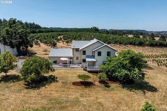 49.83 Acres of Land with Home for Sale in Molalla, Oregon