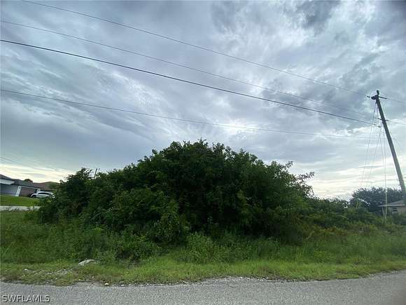 0.257 Acres of Residential Land for Sale in Lehigh Acres, Florida