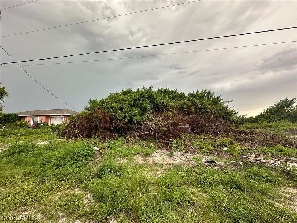 0.273 Acres of Residential Land for Sale in Lehigh Acres, Florida