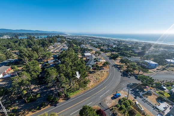 0.18 Acres of Residential Land for Sale in Waldport, Oregon