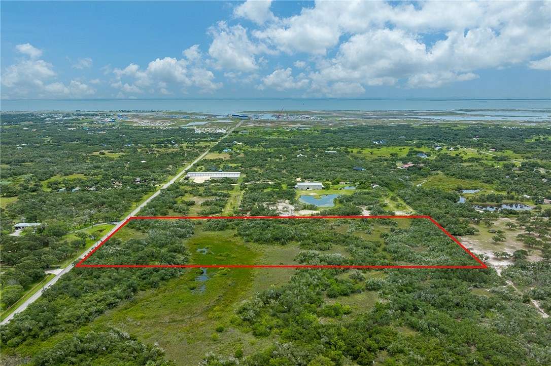 10 Acres of Residential Land for Sale in Rockport, Texas