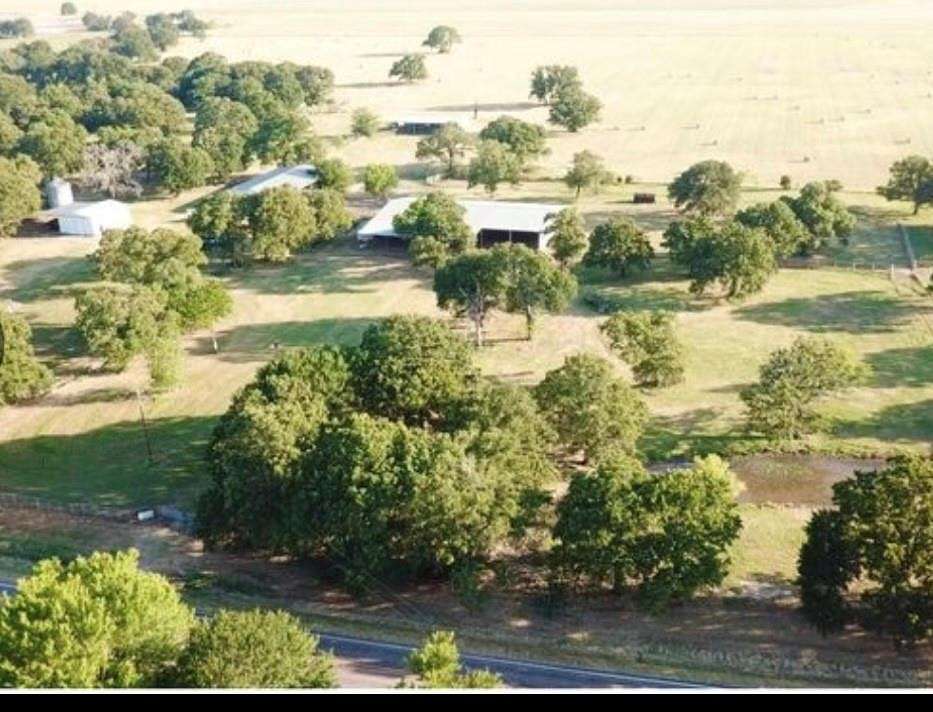 65 Acres of Agricultural Land for Sale in Ivanhoe, Texas
