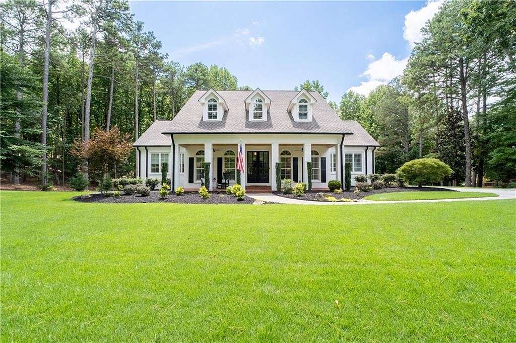 2.017 Acres of Residential Land with Home for Sale in Alpharetta, Georgia
