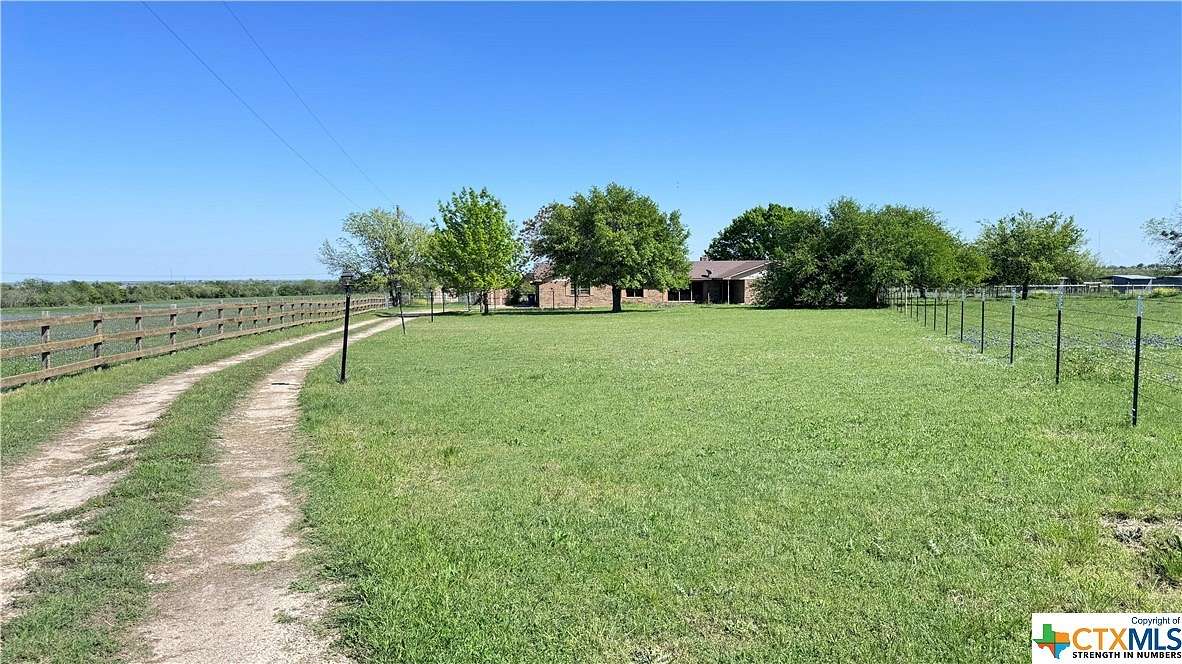 16.24 Acres of Land with Home for Sale in Troy, Texas