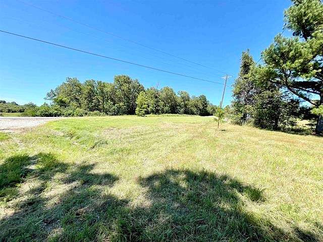 2 Acres of Residential Land for Sale in Viola, Arkansas