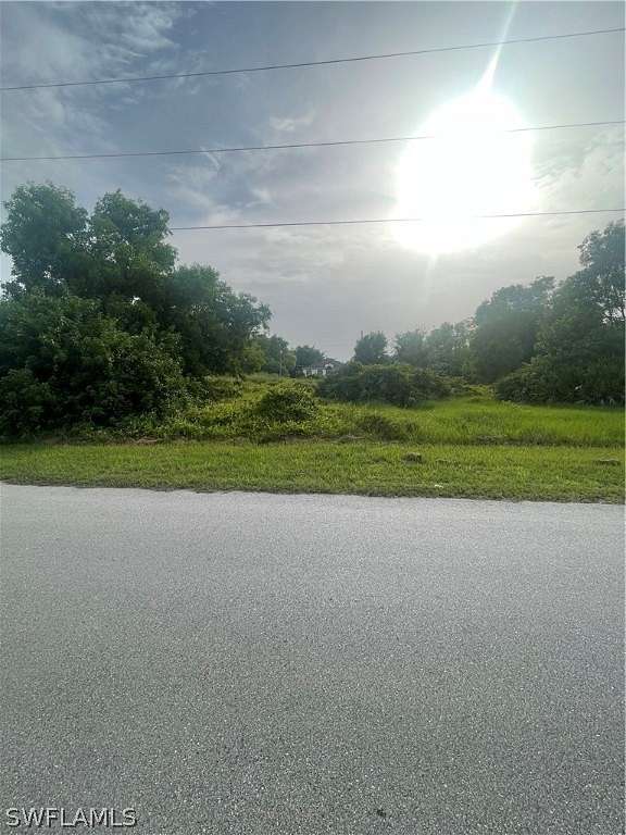 0.233 Acres of Residential Land for Sale in Lehigh Acres, Florida