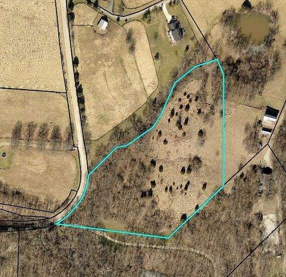 6 Acres of Land for Sale in Versailles, Kentucky
