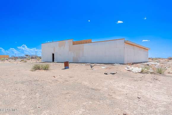 1.1 Acres of Commercial Land for Sale in El Paso, Texas