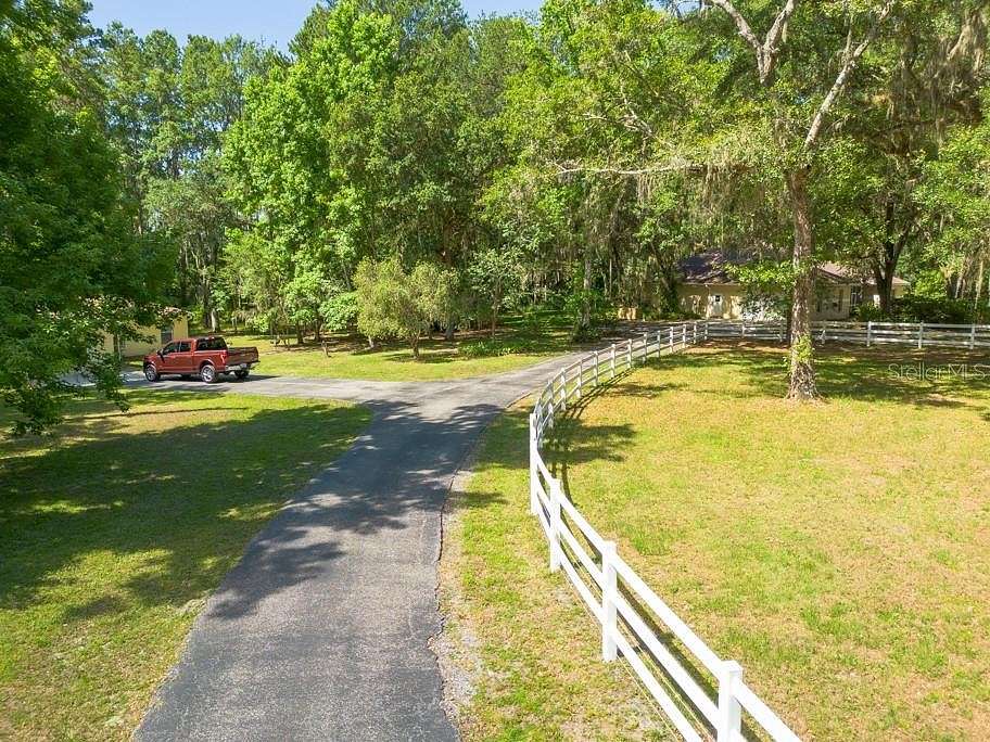 10 Acres of Land with Home for Sale in Brooksville, Florida