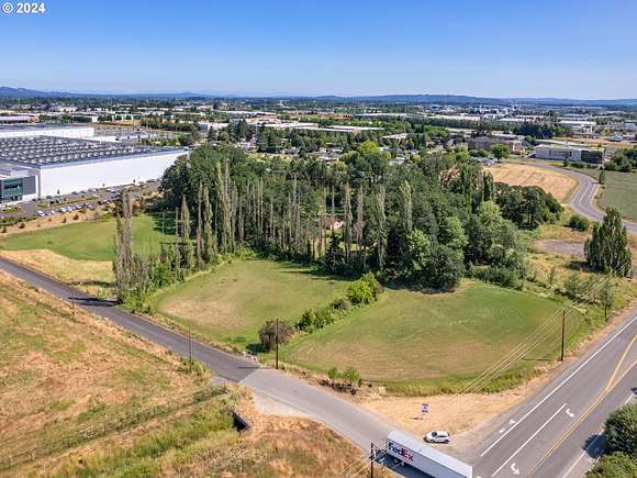 7.83 Acres of Commercial Land for Sale in Hillsboro, Oregon